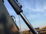 Hydraulics with Bucket Cylinder