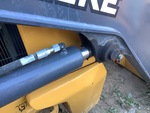 Hydraulics with Loader Lift Cylinders