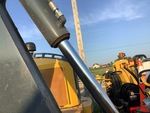 Hydraulics with Bucket Cylinder