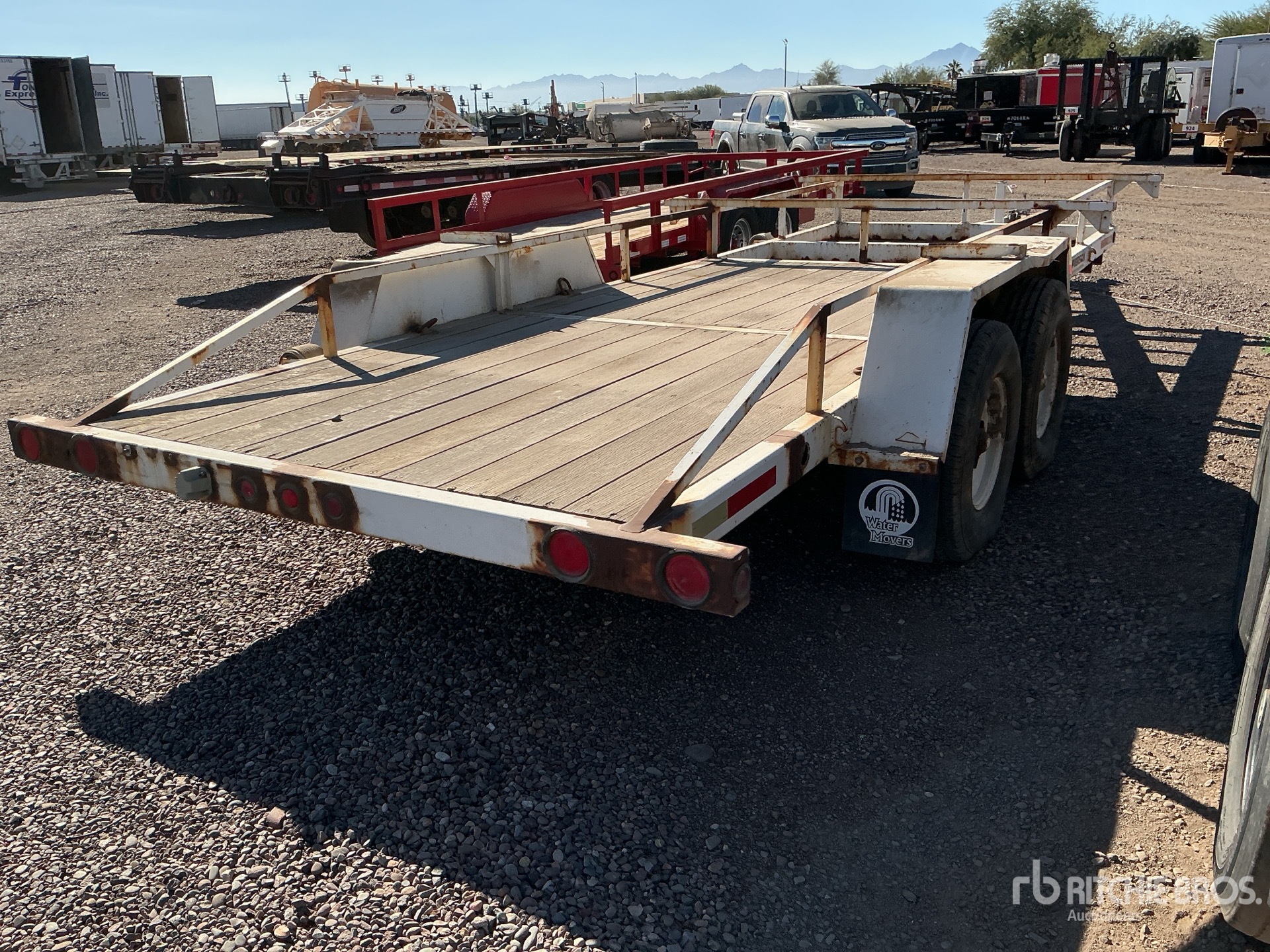 General Appearance with Zdjęcie, prawy dolny róg