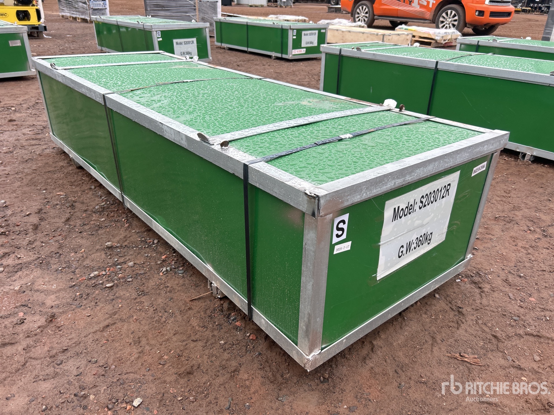 General Appearance with Picture, Right Rear Corner