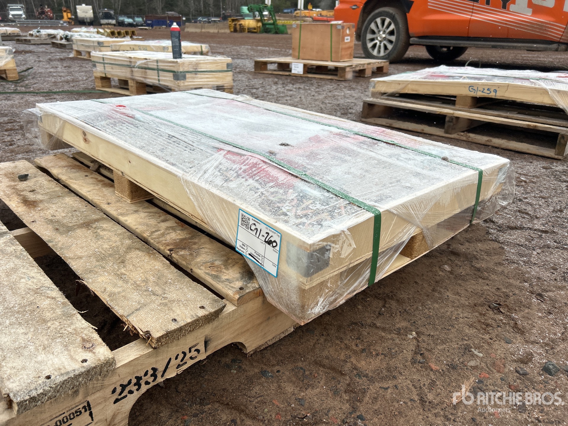 General Appearance with Picture, Left Front Corner