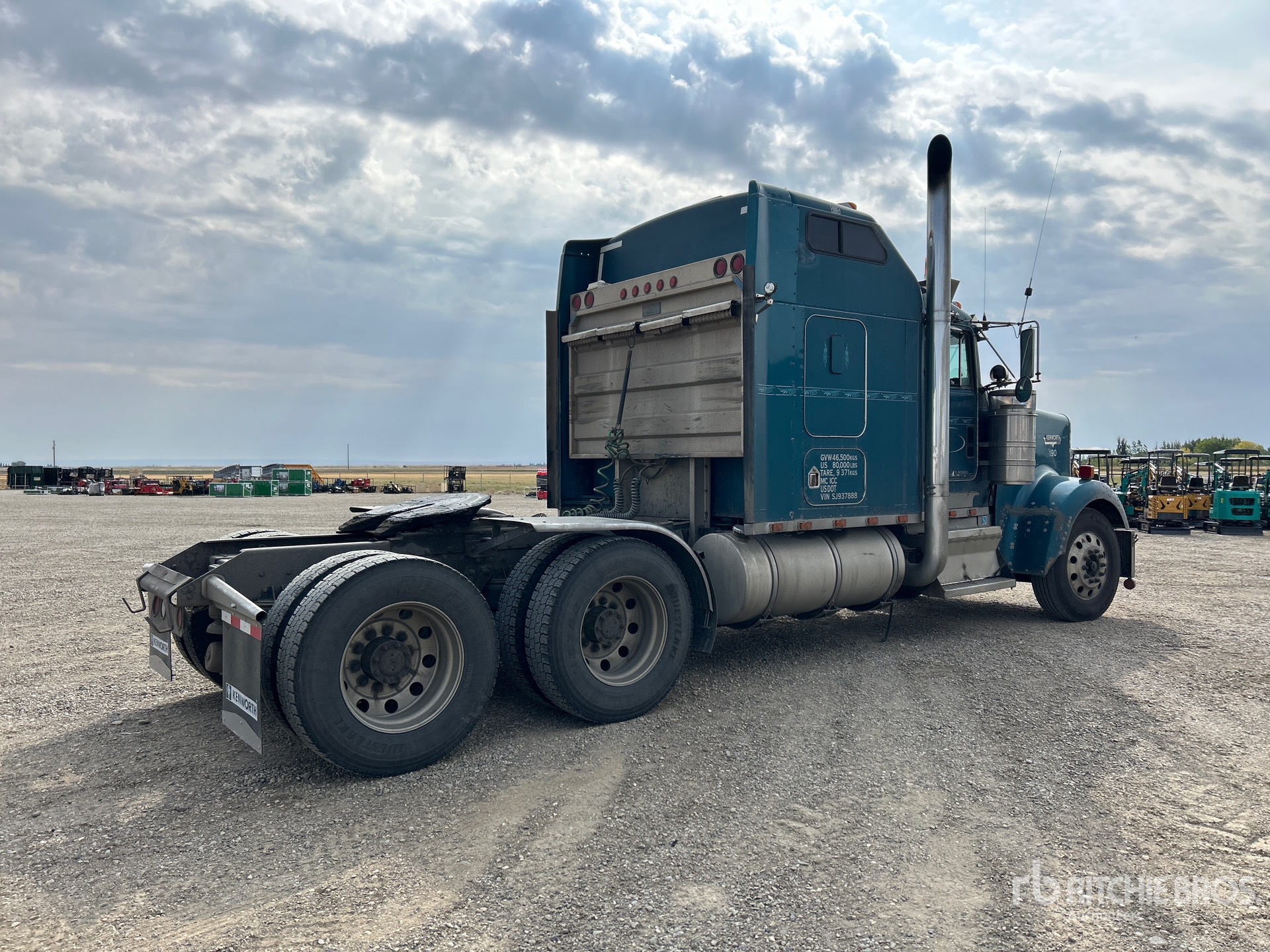 General Appearance with Picture, Right Rear Corner