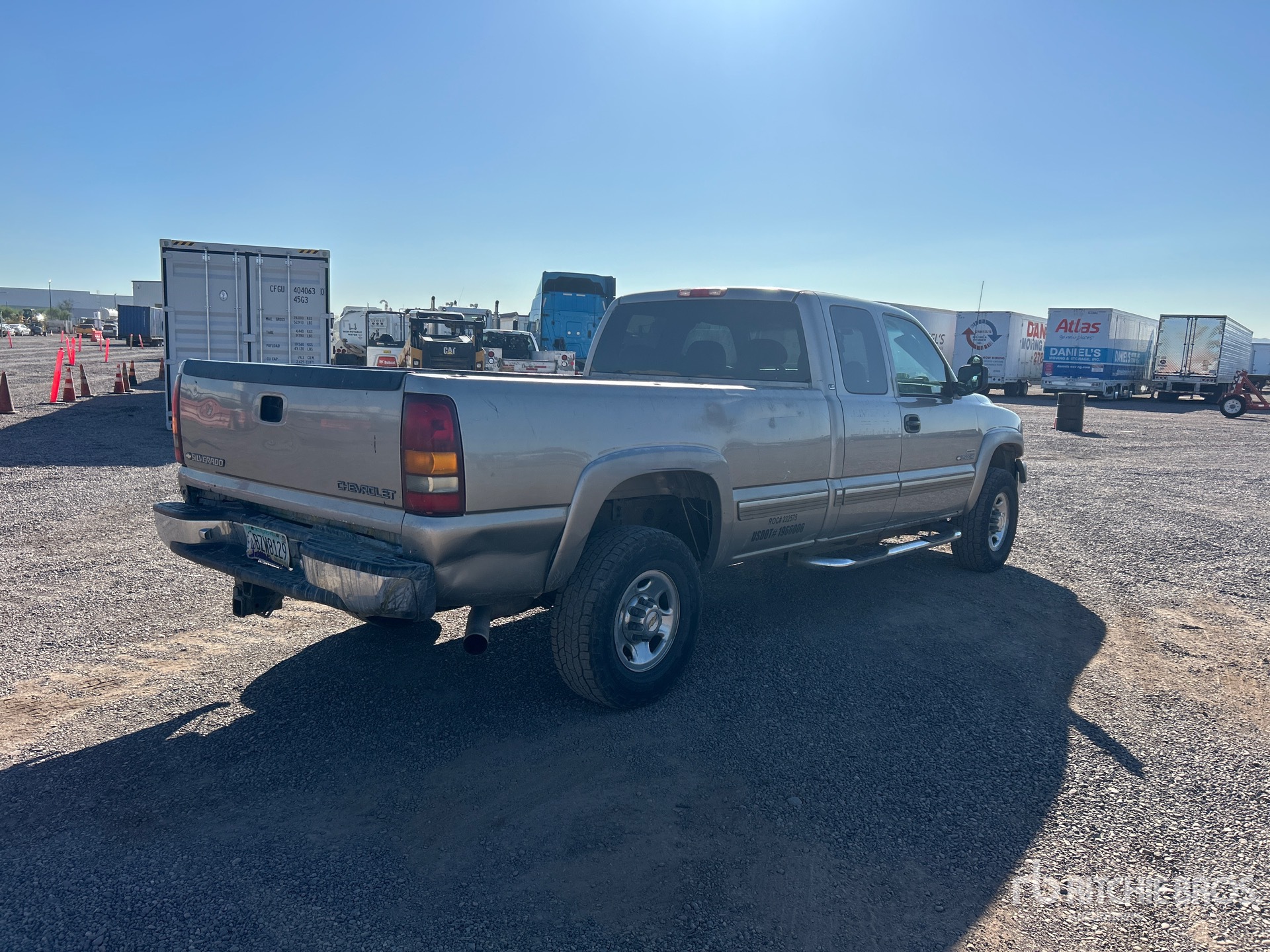 General Appearance with Picture, Right Rear Corner
