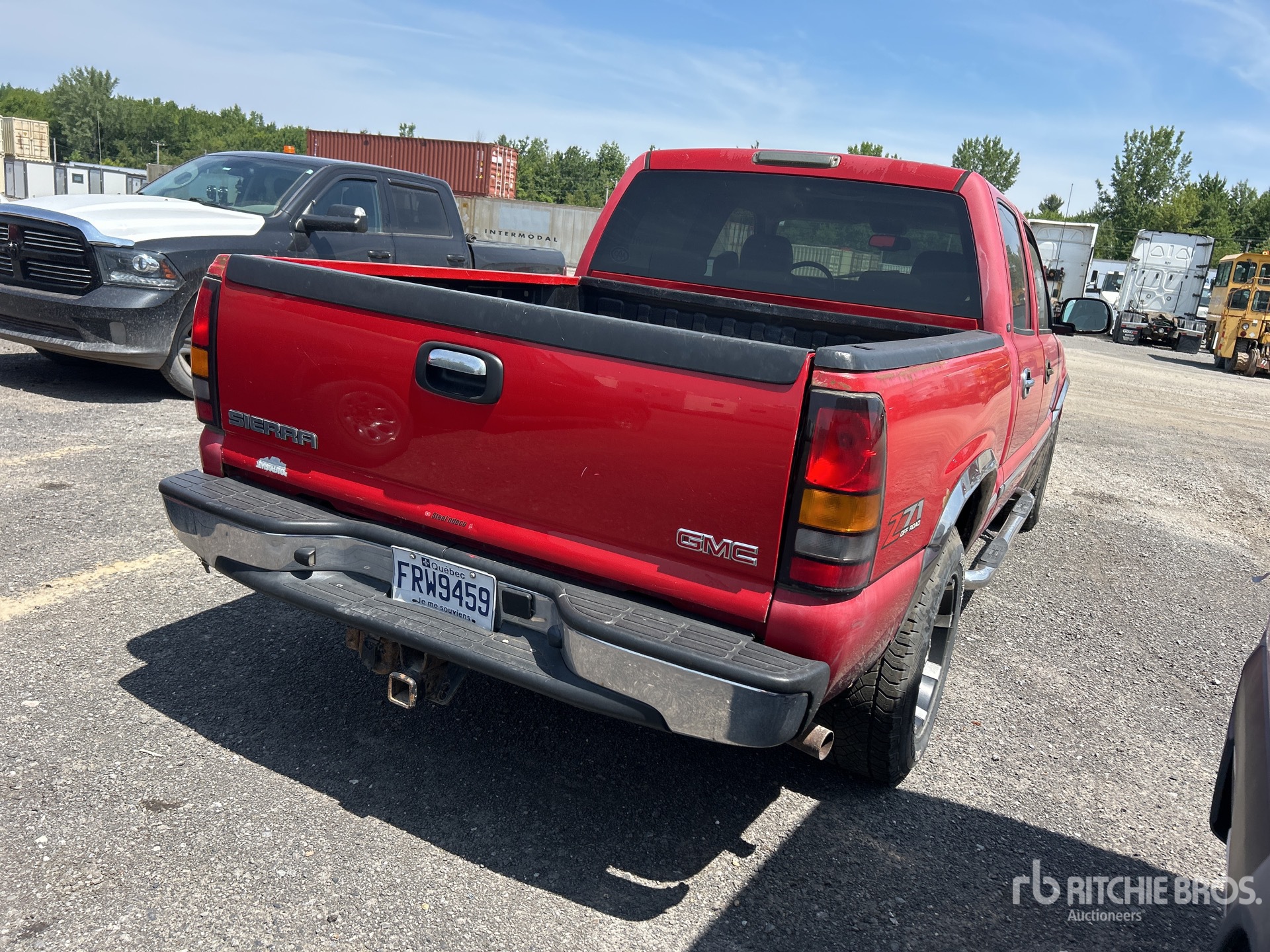 General Appearance with Picture, Right Rear Corner