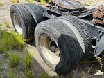 4 Underbody - Truck with 