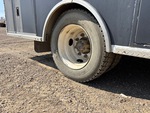 4 Underbody - Truck with 