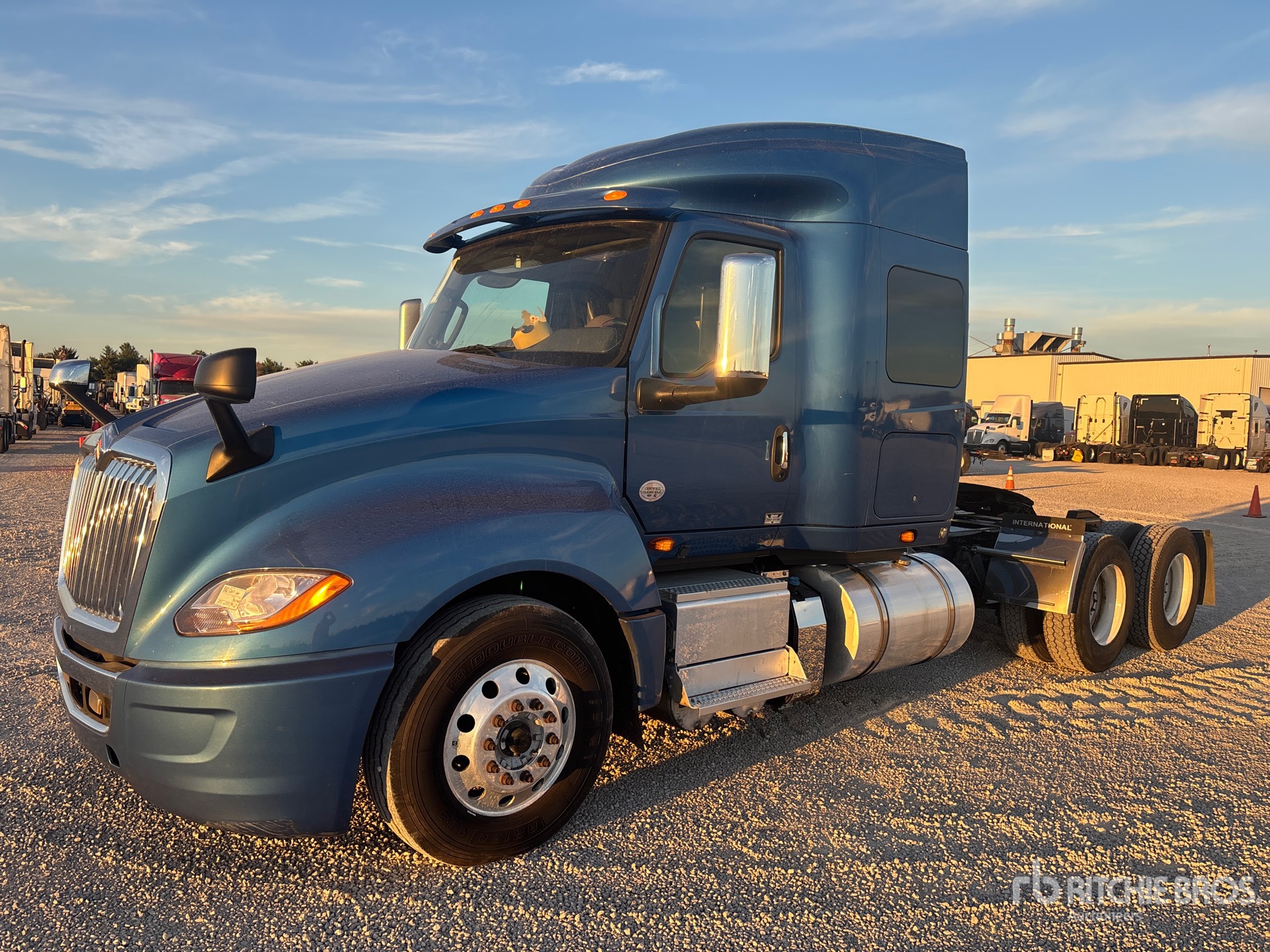 General Appearance with Featured Photo