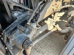 4 Underbody - Truck with 