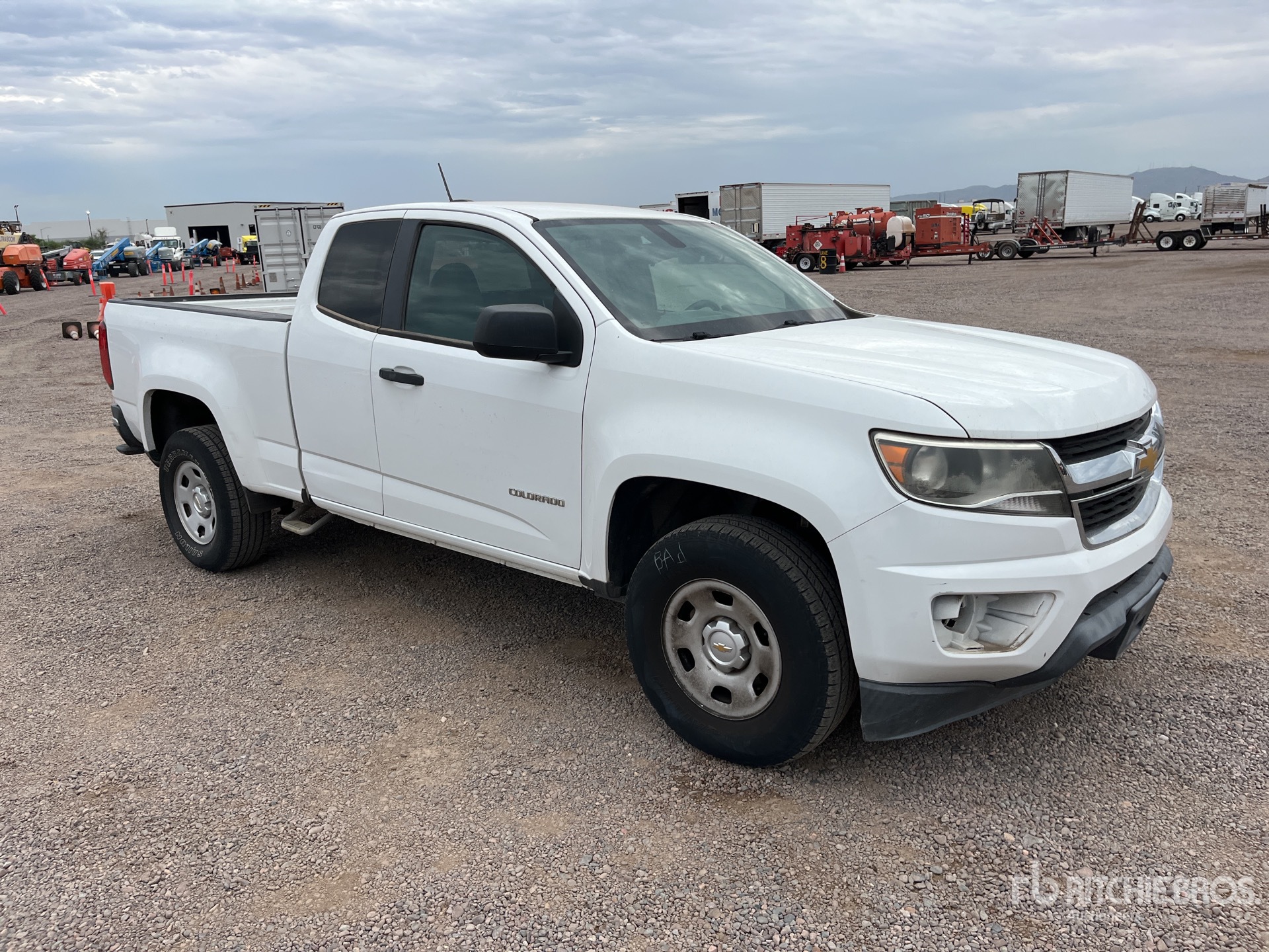 General Appearance with Picture, Right Front Corner