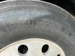 4 Underbody - Truck with 