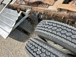 4 Underbody - Truck with 