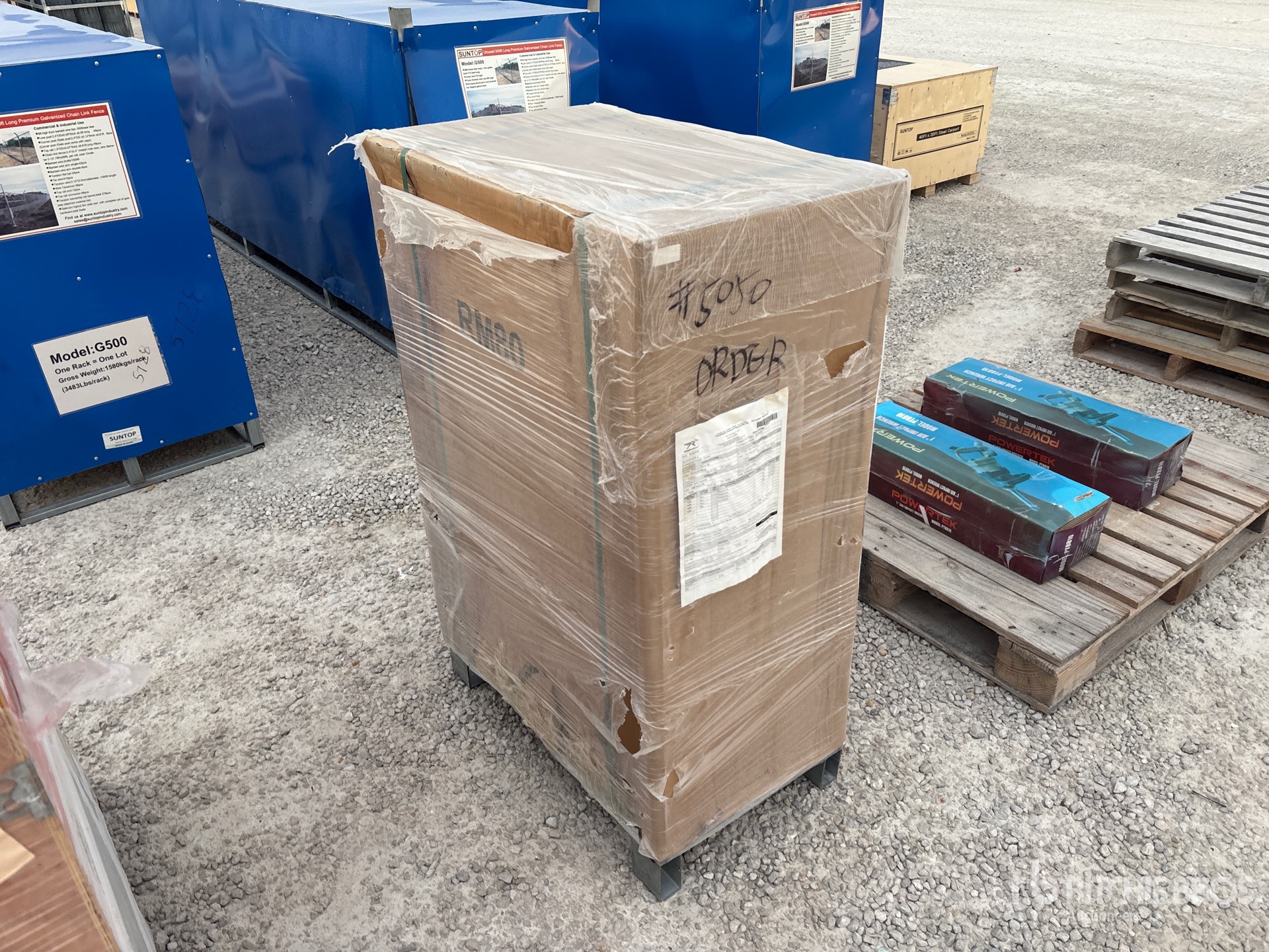 Aspect général with Image, coin arrière droit