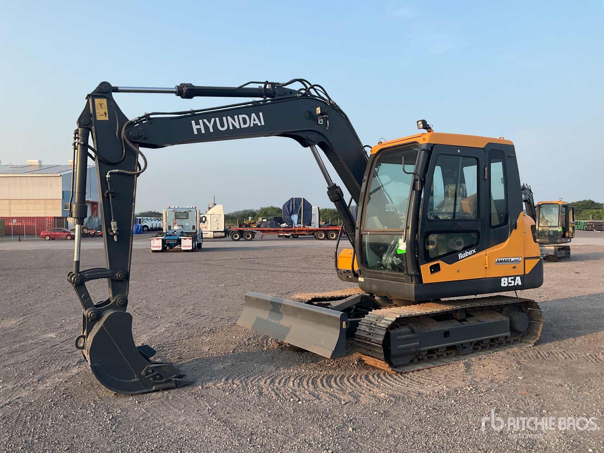 General Appearance with Featured Photo