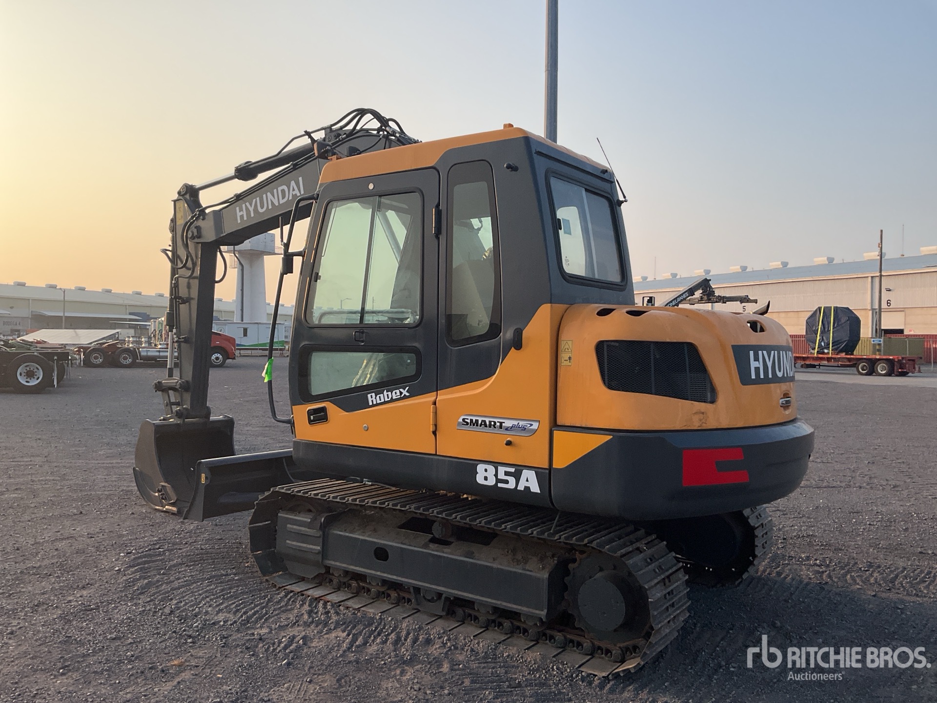 General Appearance with Imagen: esquina trasera izquierda