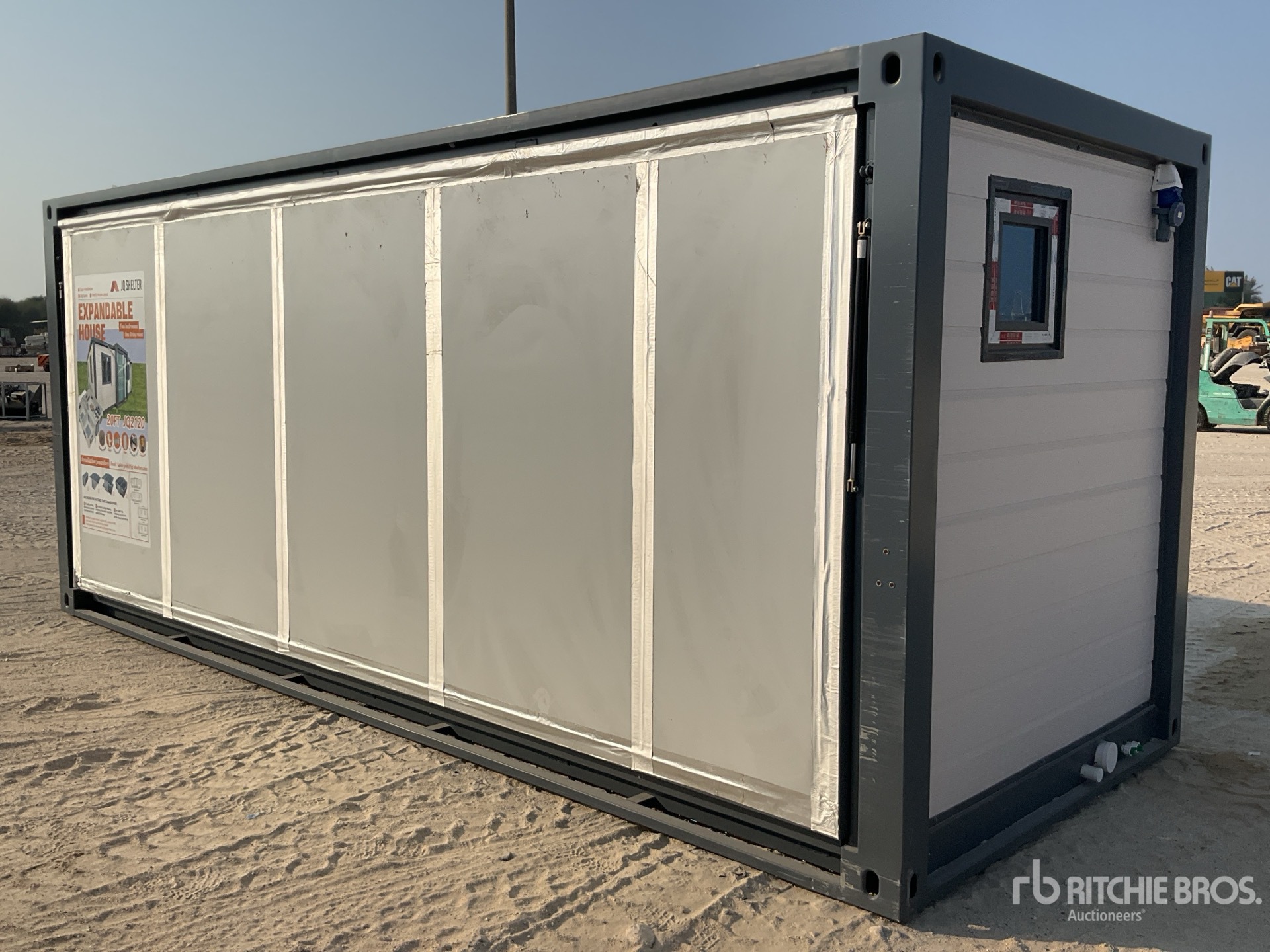 General Appearance with Picture, Right Rear Corner