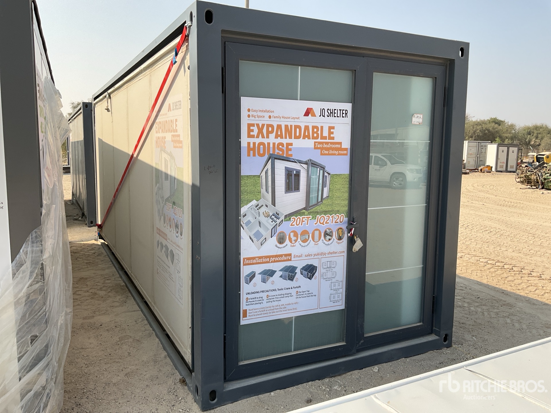 General Appearance with Picture, Right Front Corner