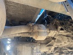4 Underbody - Truck with 