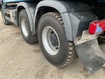 Underbody with 