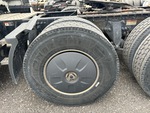 4 Underbody - Truck with 