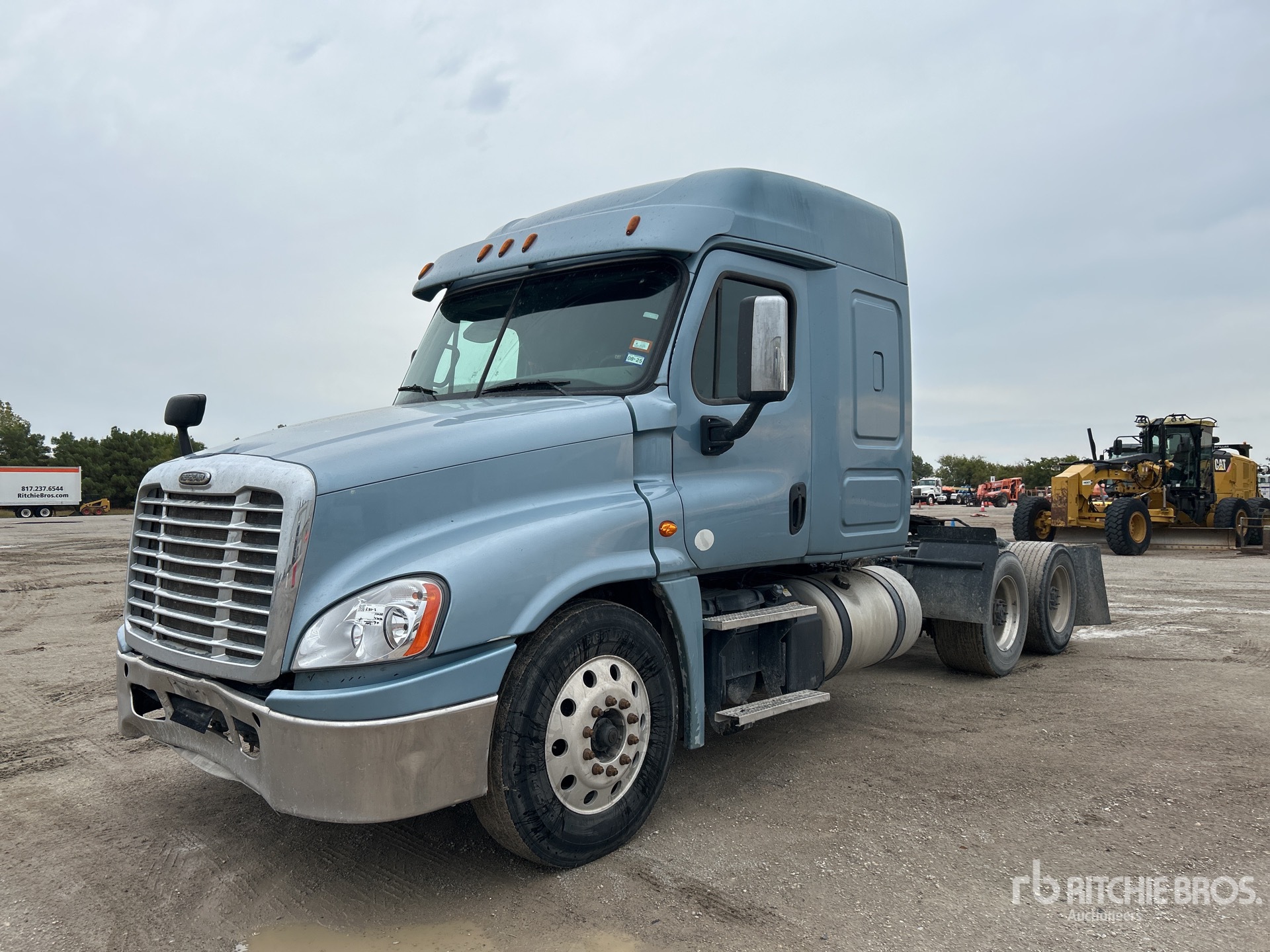 General Appearance with Featured Photo