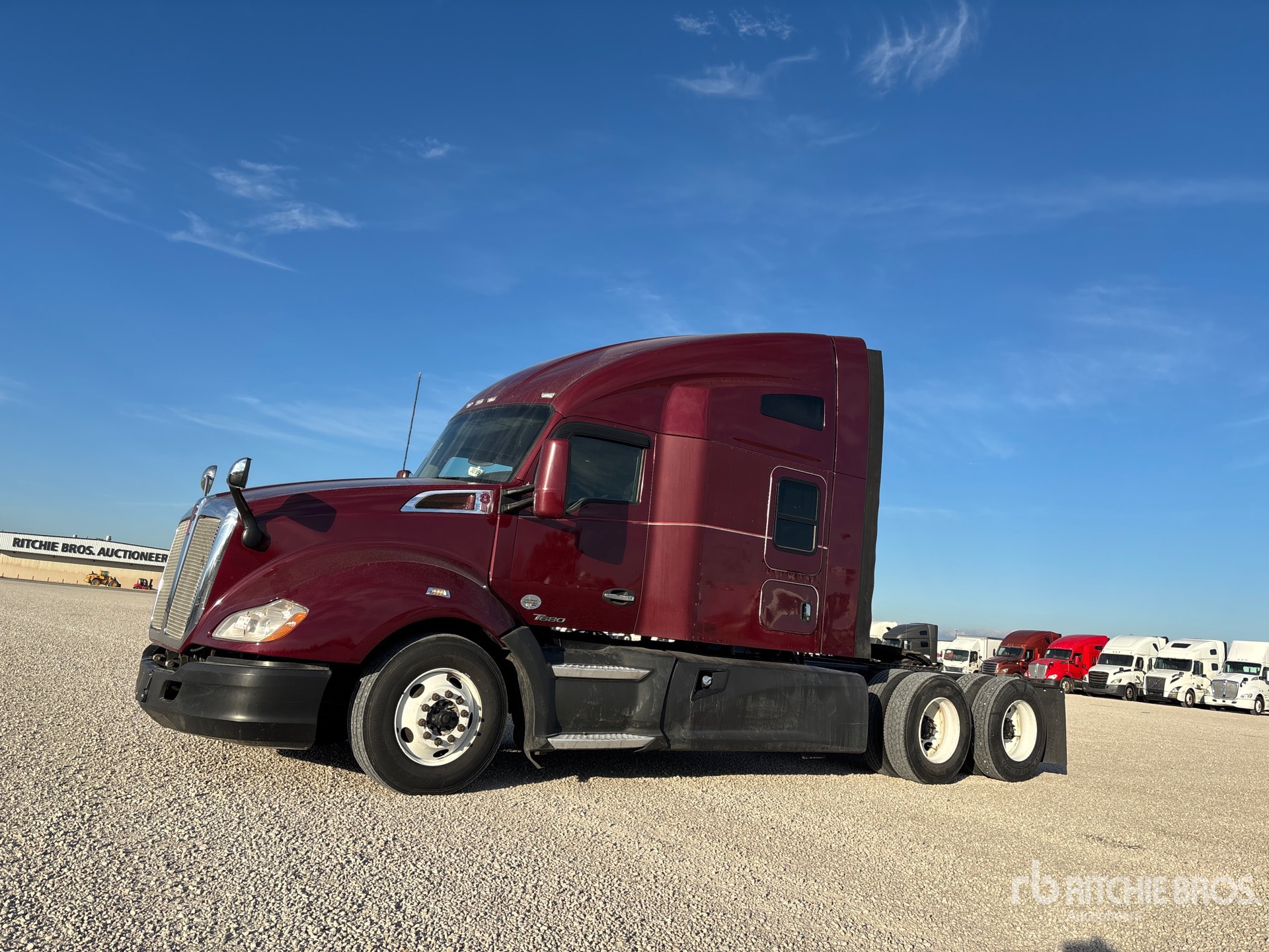 General Appearance with Picture, Left Front Corner