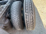 4 Underbody - Truck with 