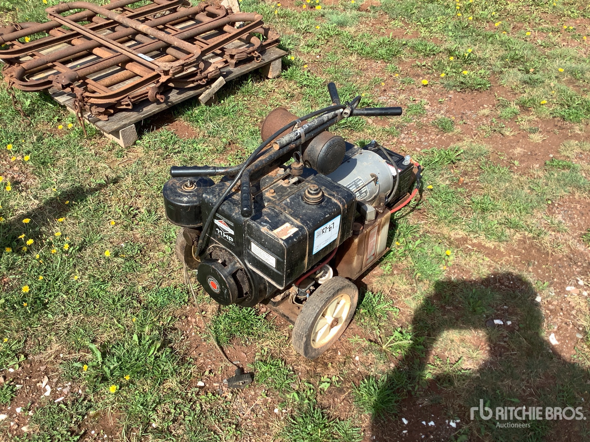 General Appearance with Picture, Right Rear Corner