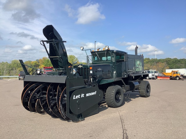 1978 Oshkosh 4x4 Snow Blower Truck 1978 Oshkosh 4x4 Snow Blower Truck