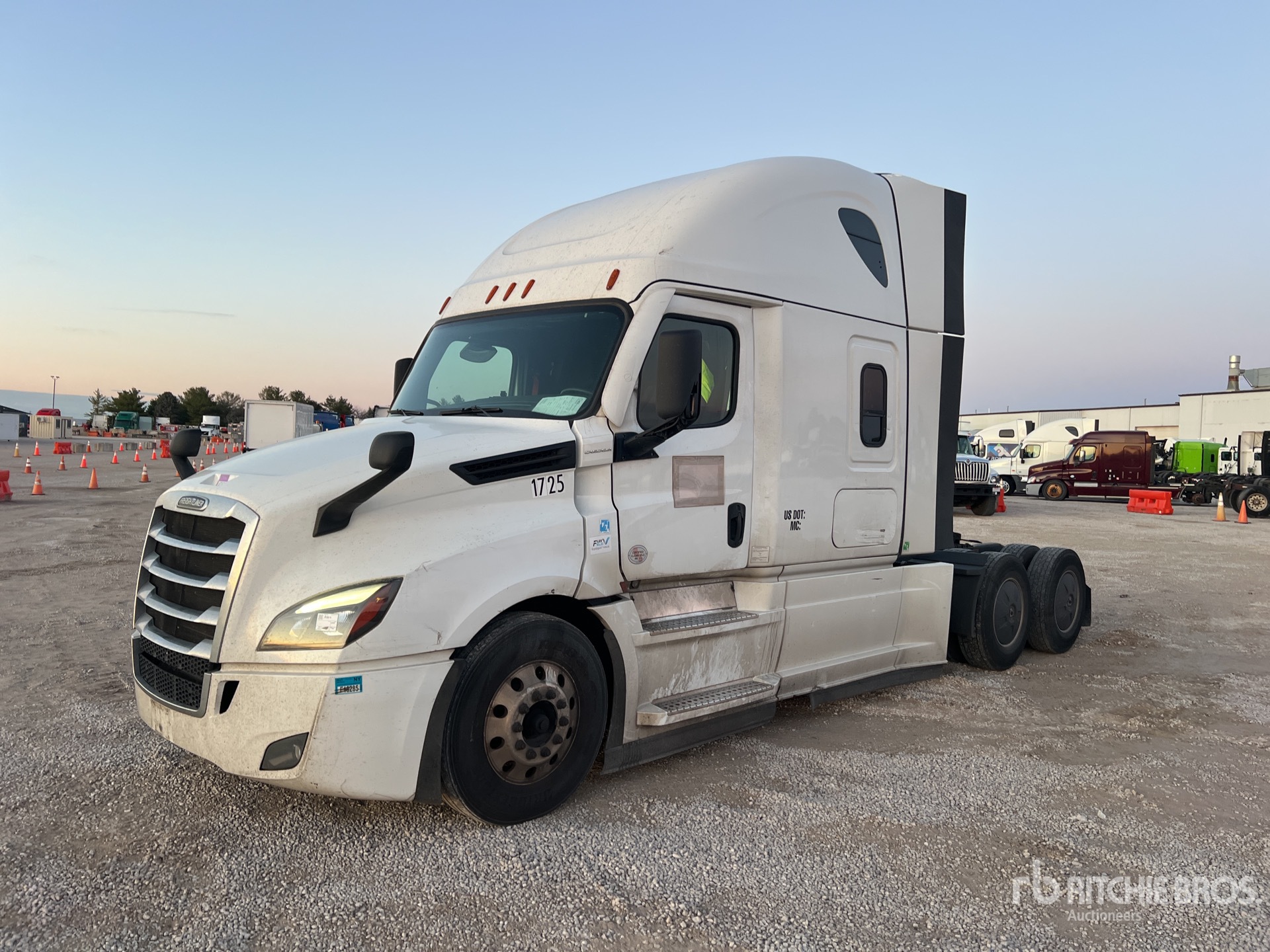 General Appearance with Featured Photo