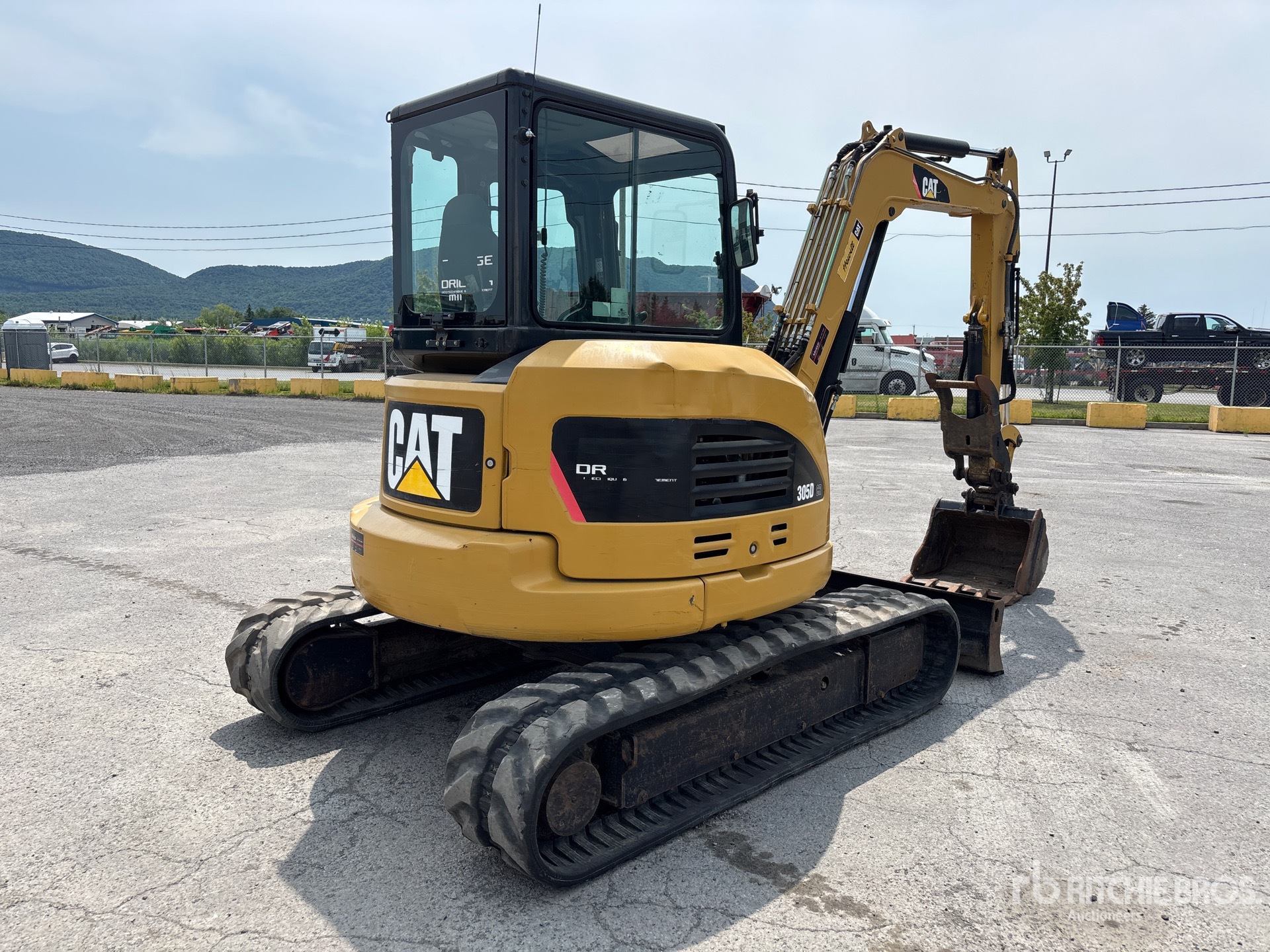 2010 Caterpillar 305D CR