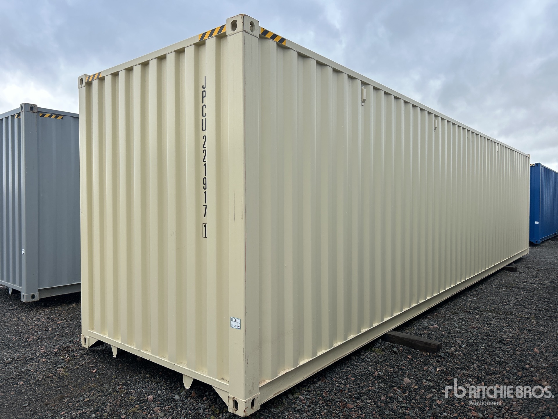 Aspect général with Image, coin arrière droit