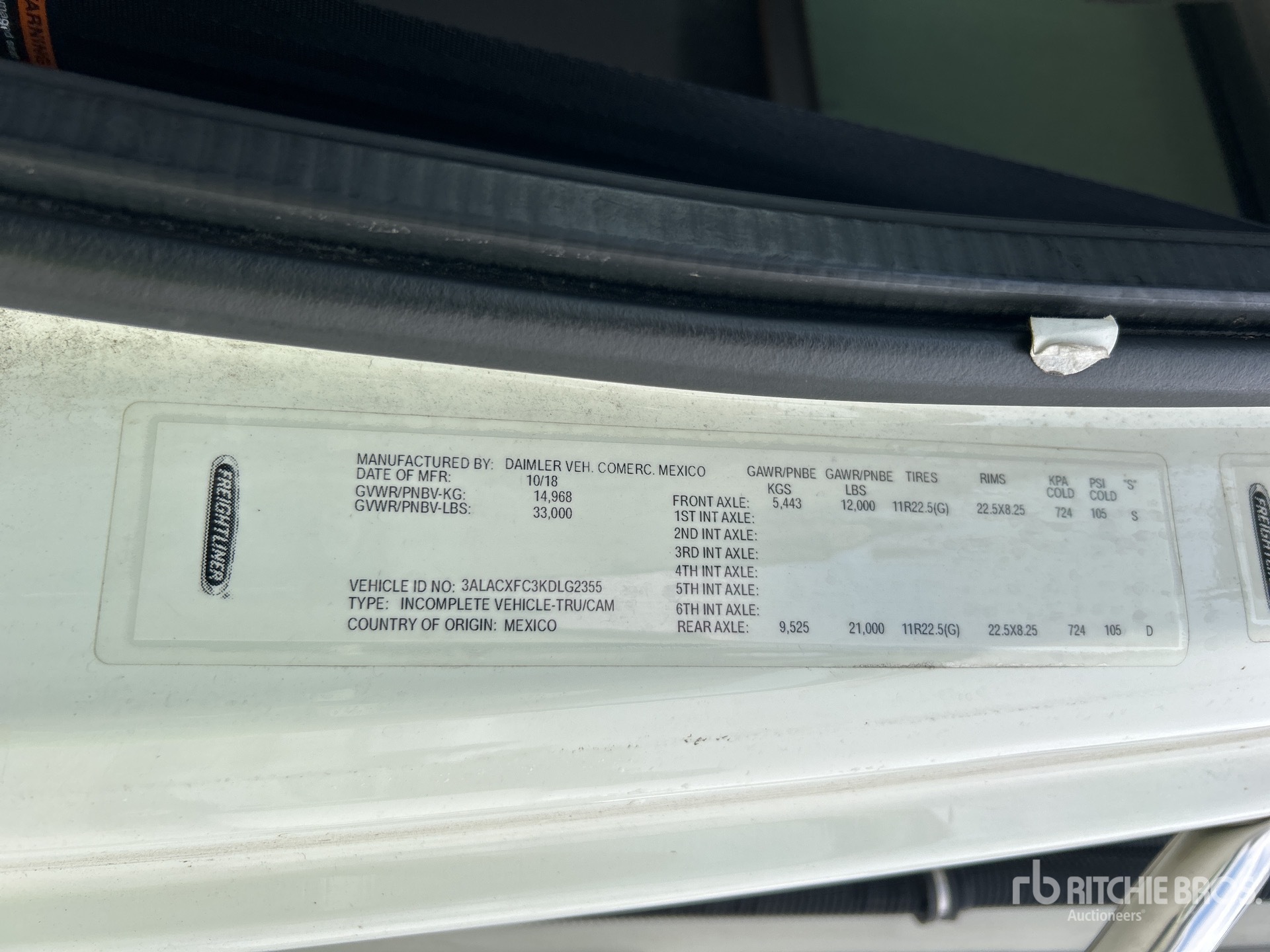 General Appearance with Serial Number / VIN
