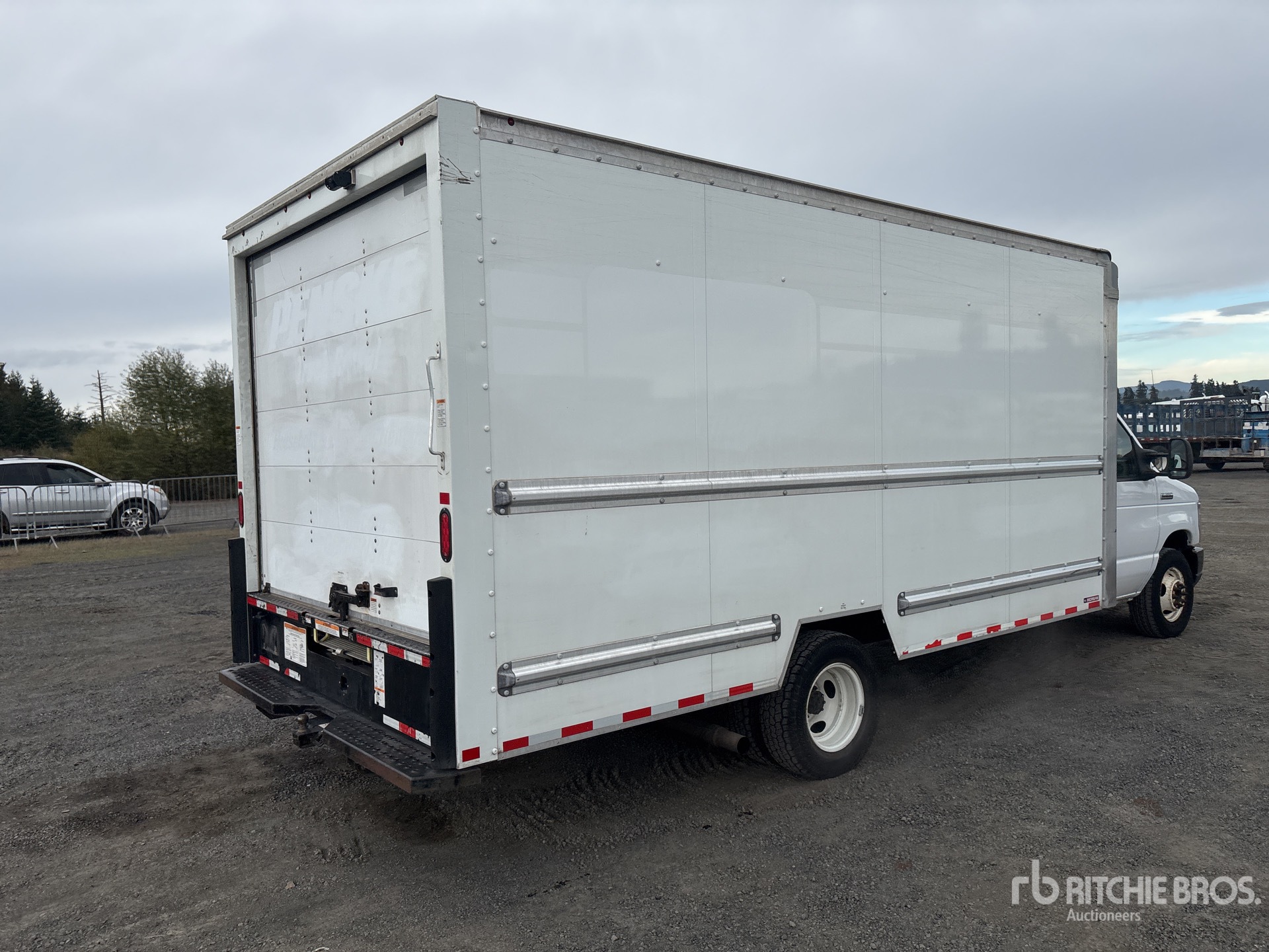 General Appearance with Picture, Right Rear Corner
