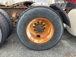 4 Underbody - Truck with 