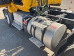 4 Underbody - Truck with 