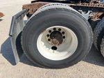 4 Underbody - Truck with 