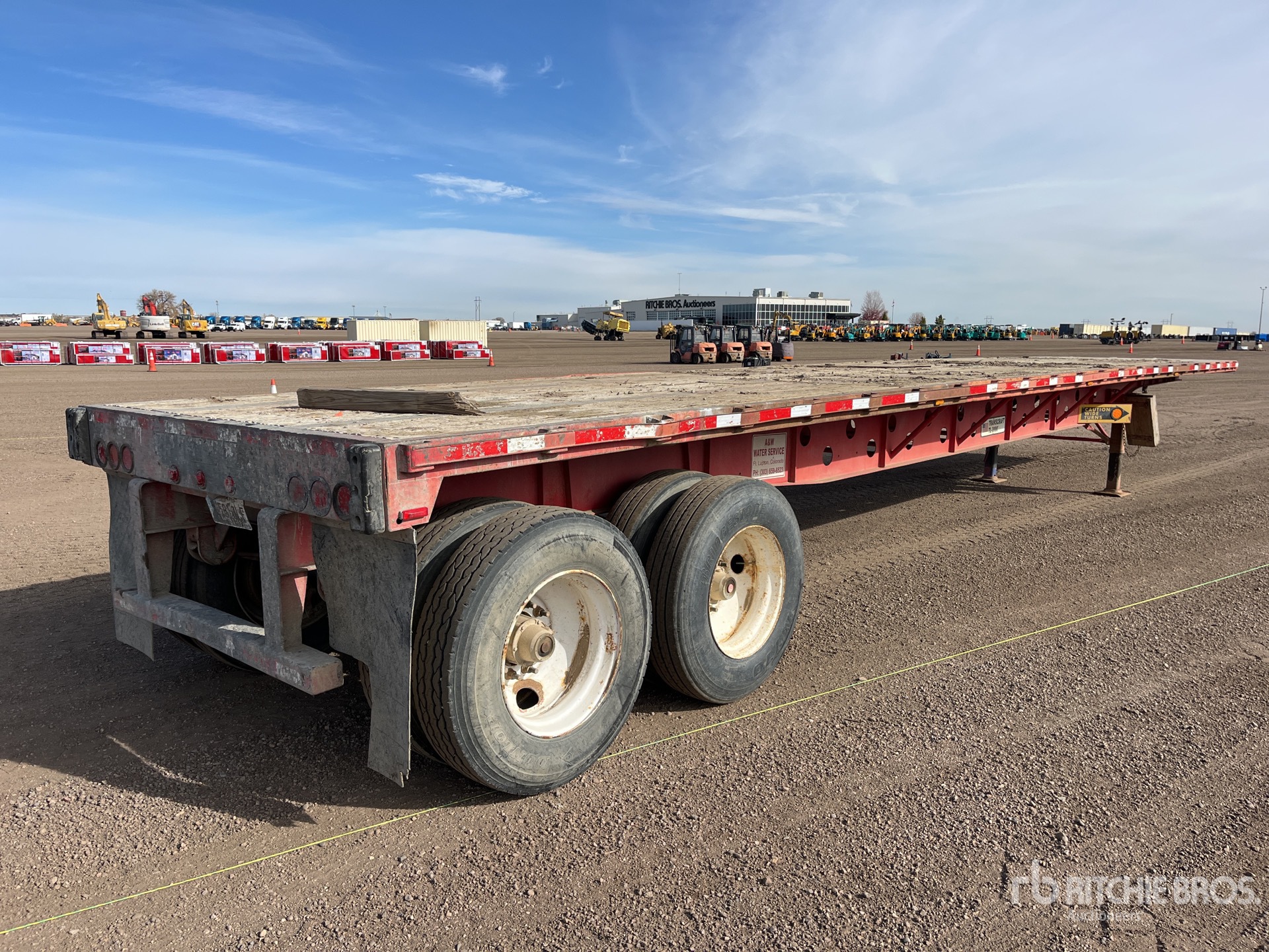 General Appearance with Imagen: esquina trasera derecha