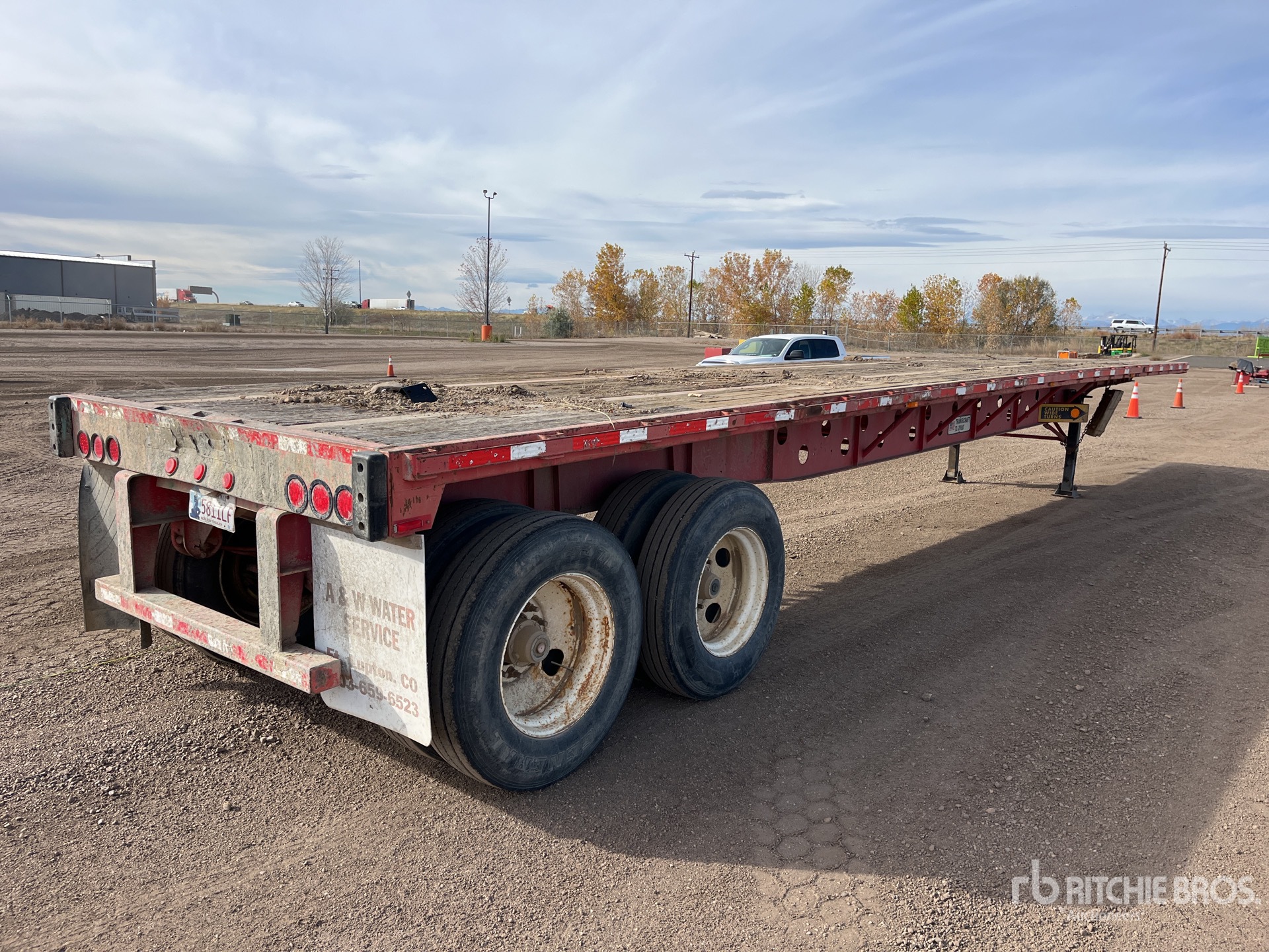 General Appearance with Bild, Ecke hinten rechts