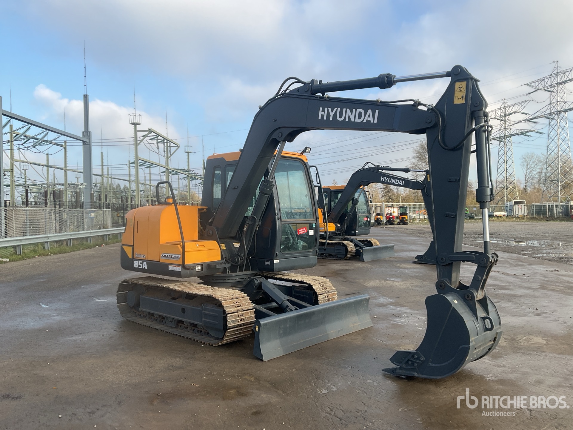 General Appearance with Foto, angolo anteriore destro