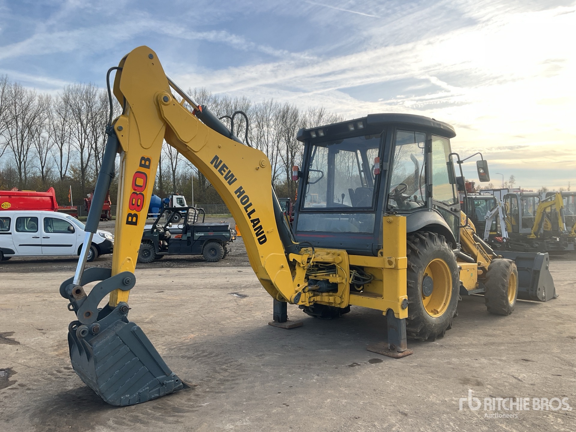 Aspect général with Image, coin arrière droit