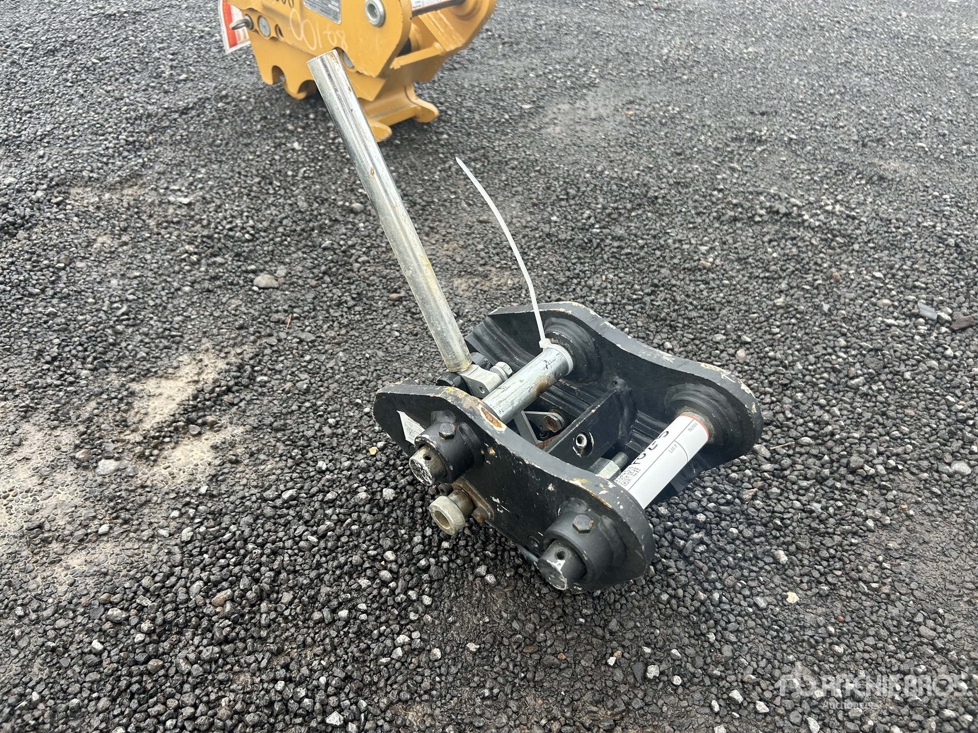 General Appearance with Foto, angolo anteriore destro