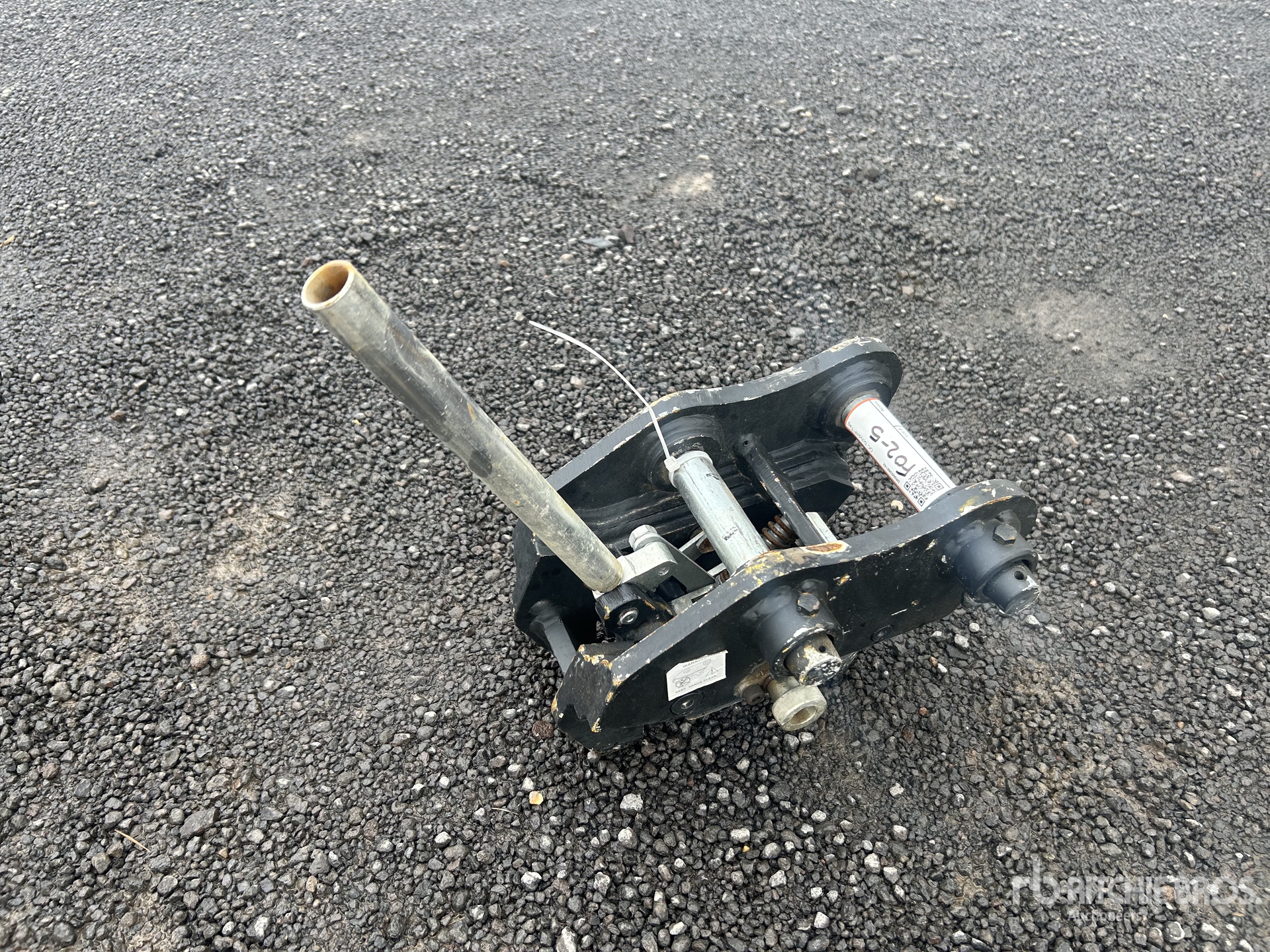 General Appearance with Foto, angolo anteriore sinistro