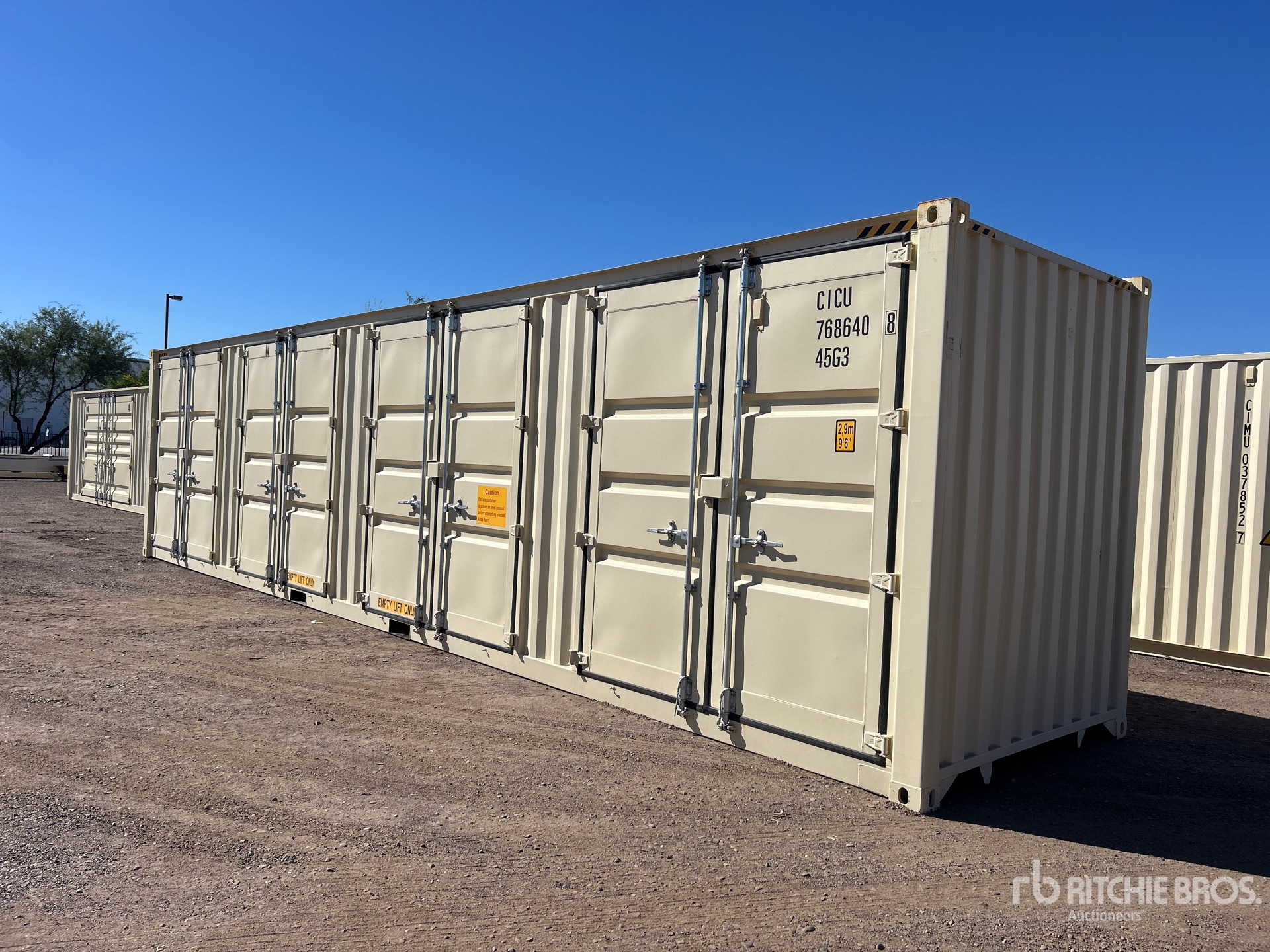 General Appearance with Picture, Right Front Corner