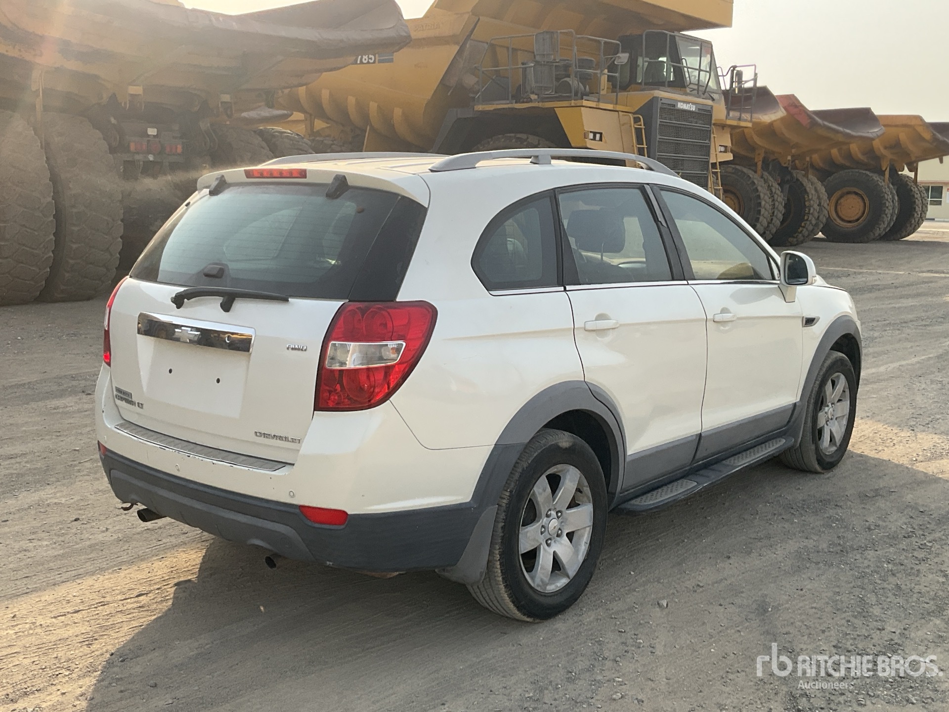 General Appearance with Picture, Right Rear Corner