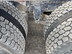 4 Underbody - Truck with 