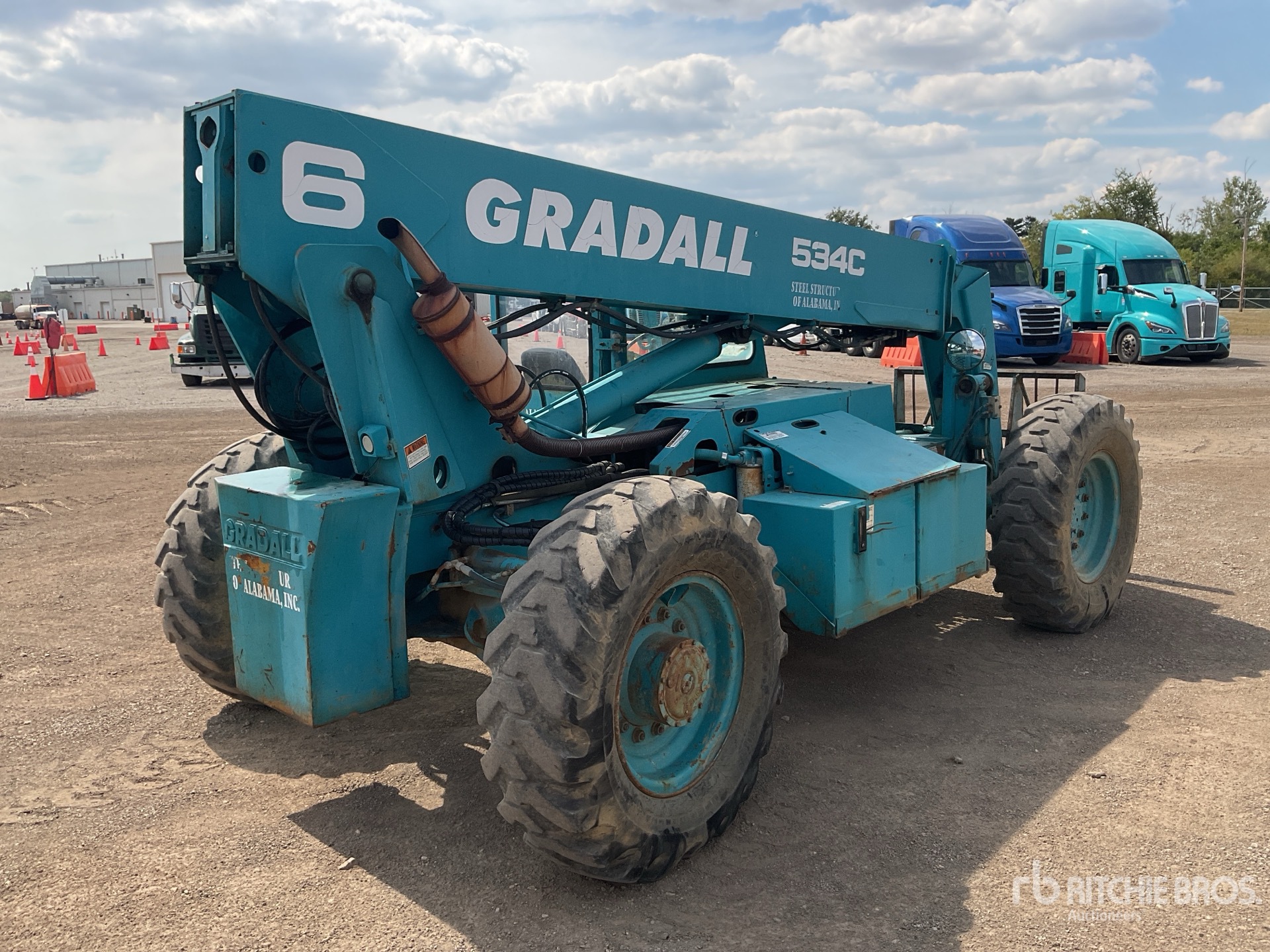 General Appearance with Picture, Right Rear Corner