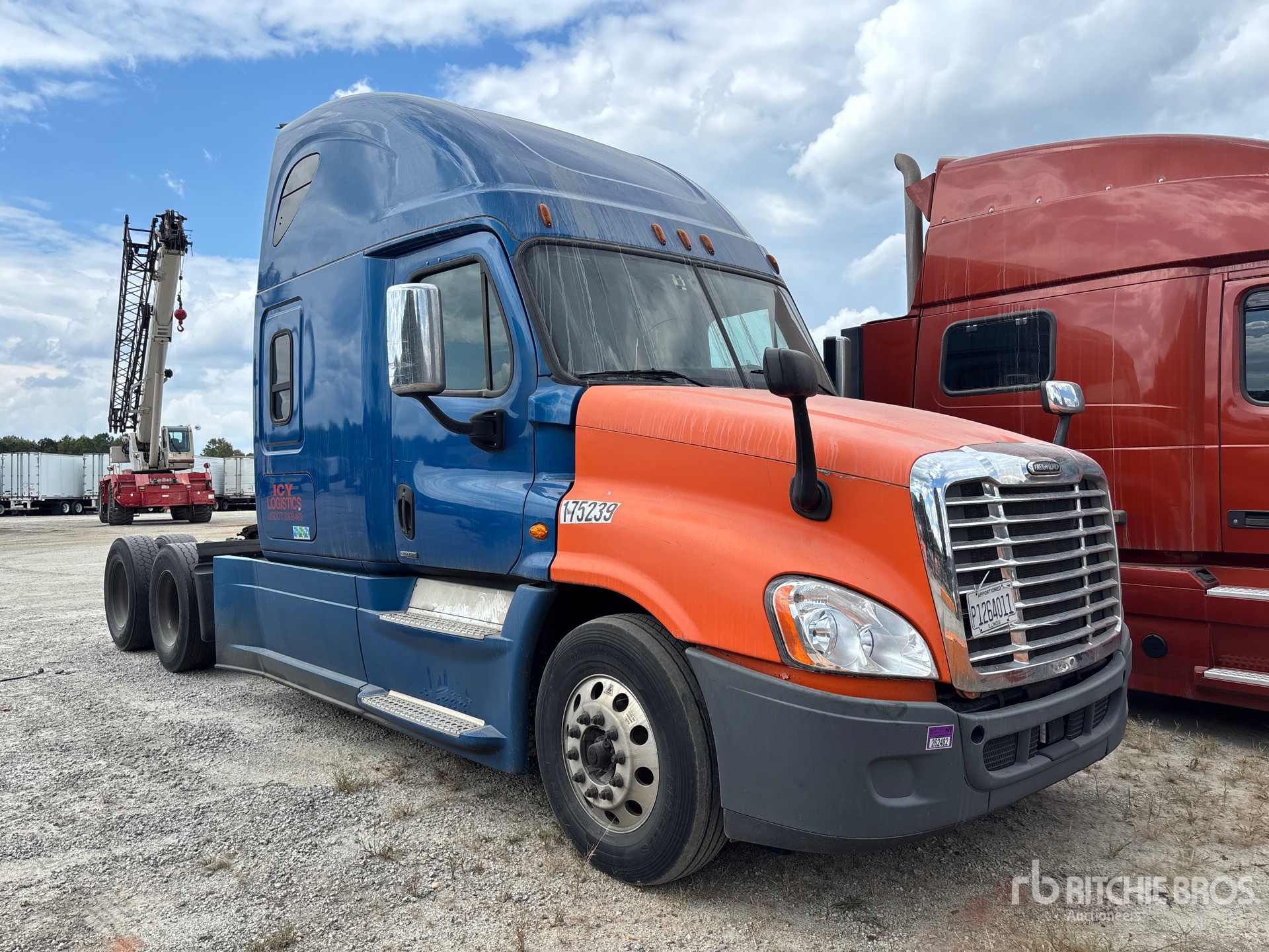 CAMIóN CAMAROTE 2017 FREIGHTLINER