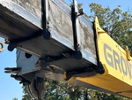 Chassis with Wear Pads