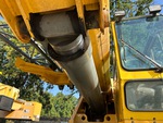 Crane Superstructure Hydraulics with Lift Cylinders